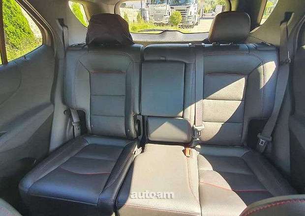 Chevrolet Equinox 2022 — photo 11