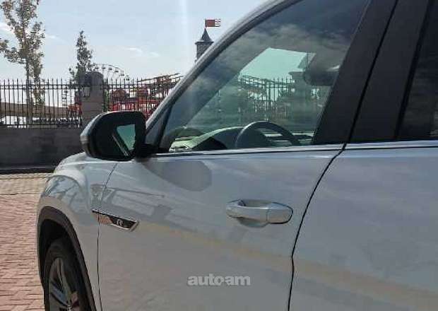 Volkswagen Atlas 2019 — լուսանկար 9