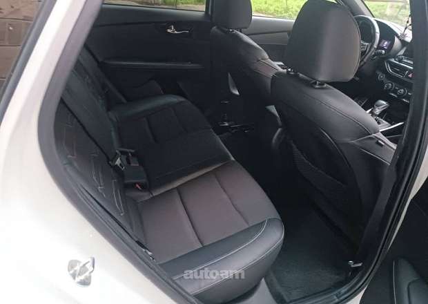 Kia Forte 2020 — լուսանկար 5