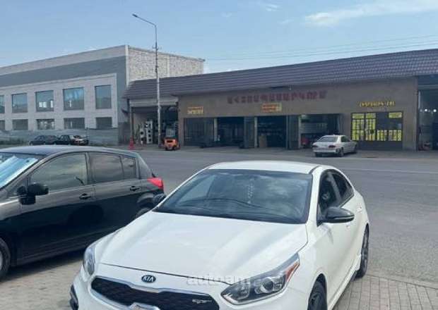 Kia Forte 2020 — լուսանկար 1