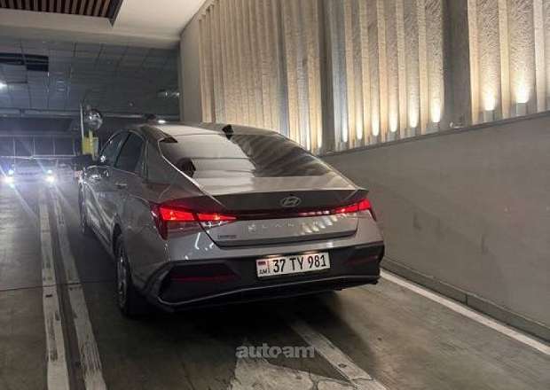 Hyundai Elantra 2024 — լուսանկար 4