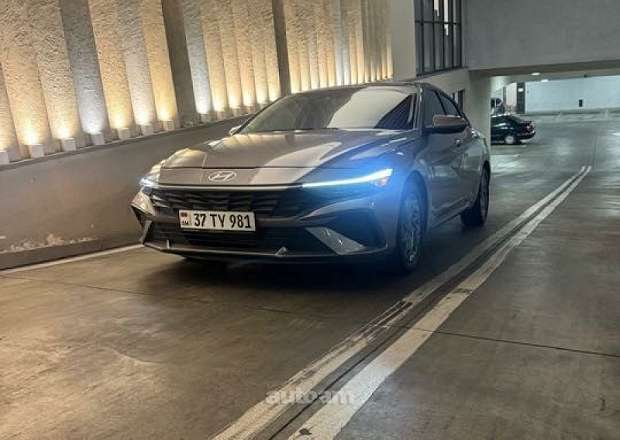 Hyundai Elantra 2024 — լուսանկար 1