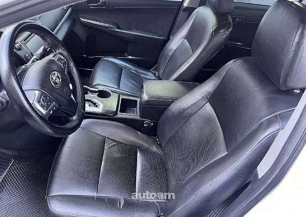 Toyota Camry 2014 — photo 5