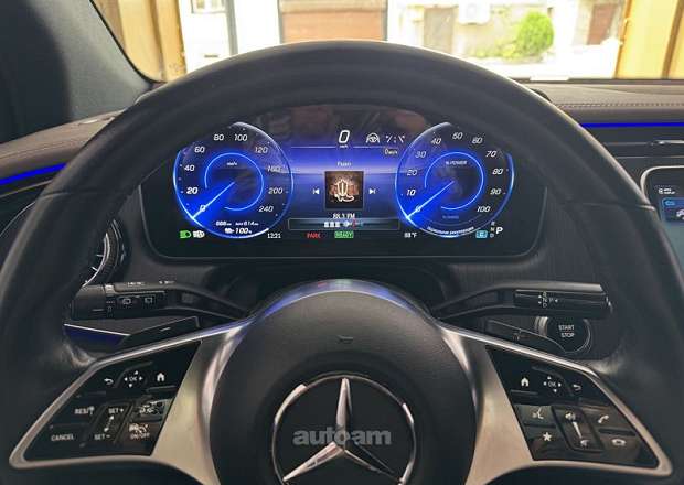 Mercedes-Benz EQE SUV 2023 — լուսանկար 5