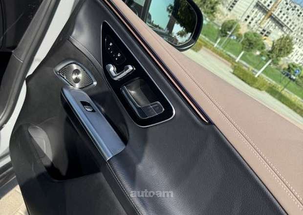 Mercedes-Benz EQE SUV 2023 — լուսանկար 6