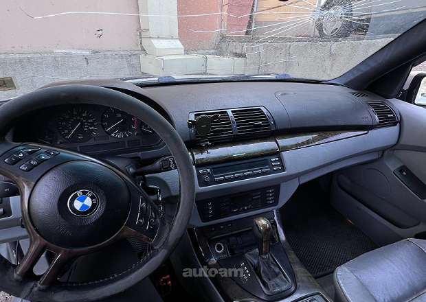 BMW X5 2001 — լուսանկար 9