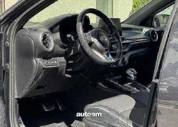 Kia Forte 2022 — լուսանկար 7