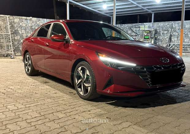 Hyundai Elantra 2023 — լուսանկար 2