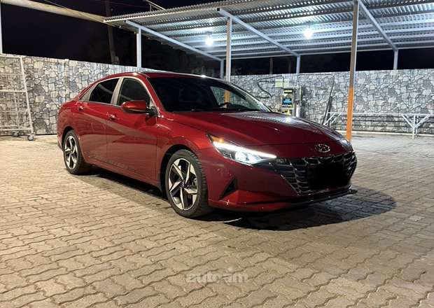 Hyundai Elantra 2023 — լուսանկար 3