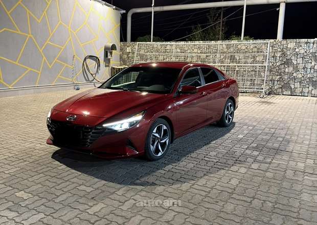 Hyundai Elantra 2023 — լուսանկար 1
