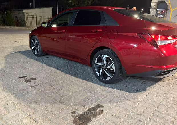 Hyundai Elantra 2023 — լուսանկար 6