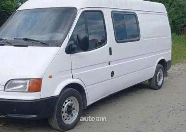 Ford Transit 1999 — photo 1