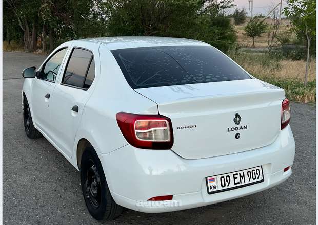 Renault Logan 2013 — լուսանկար 3