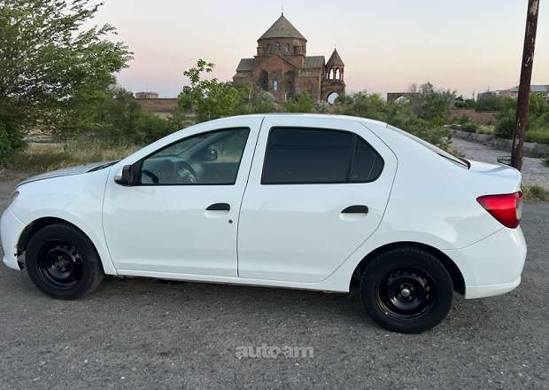 Renault Logan 2013 — լուսանկար 5