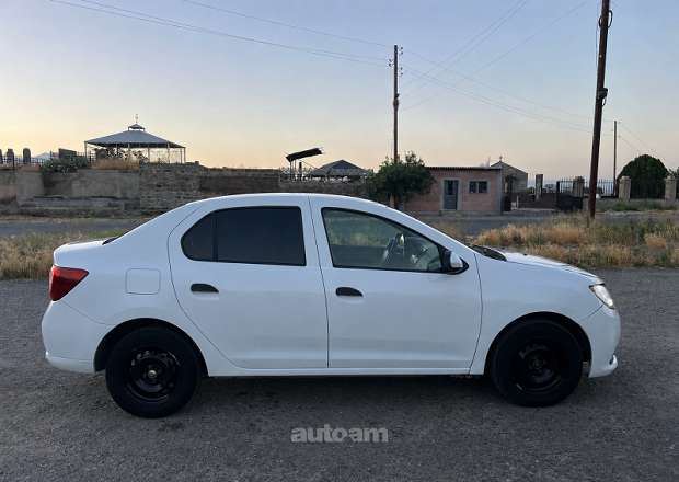 Renault Logan 2013 — լուսանկար 1