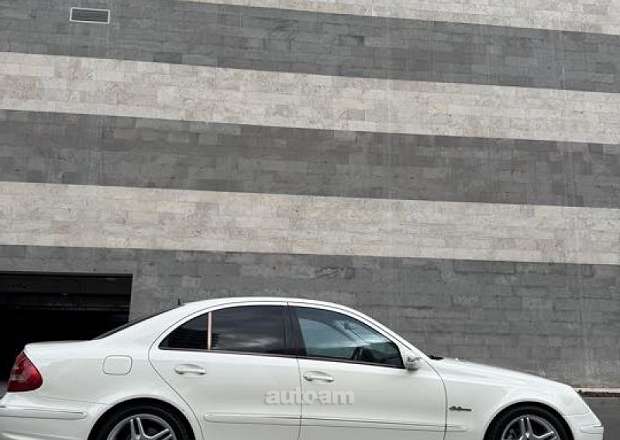 Mercedes-Benz E 55 AMG