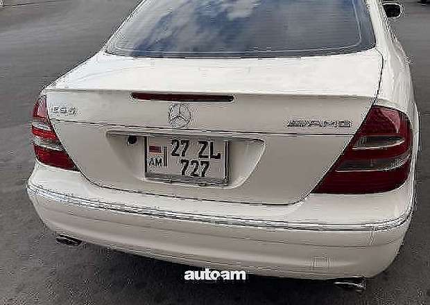 Mercedes-Benz E 55 AMG 2002 — photo 9