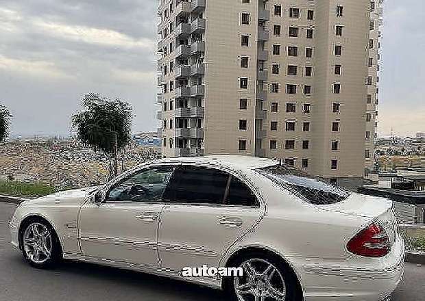 Mercedes-Benz E 55 AMG 2002 — photo 5