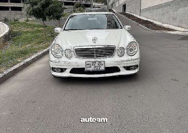 Mercedes-Benz E 55 AMG 2002 — photo 2