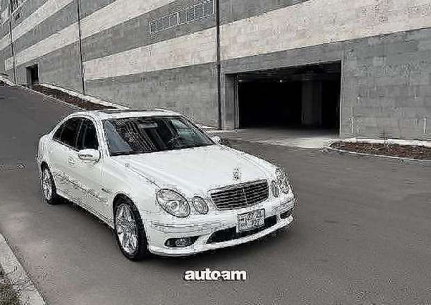 Mercedes-Benz E 55 AMG 2002 — photo 1