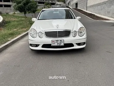 Mercedes-Benz E 320, 2002