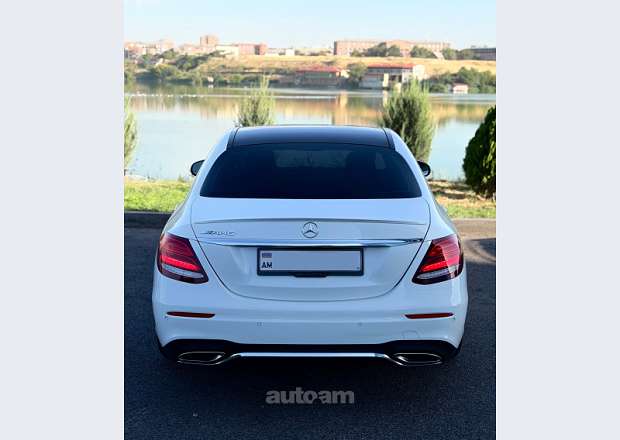 Mercedes-Benz E 300 2017 — լուսանկար 4