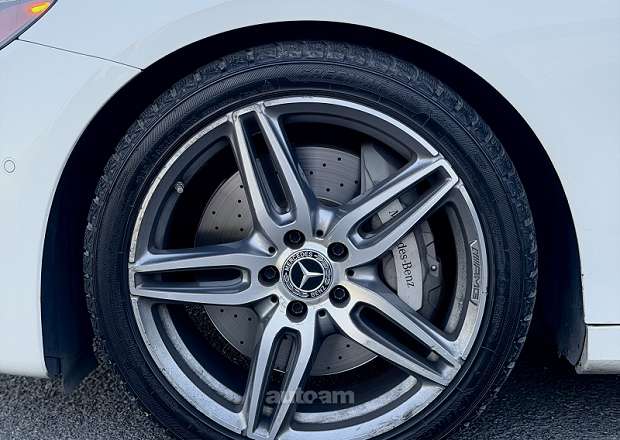 Mercedes-Benz E 300 2017 — լուսանկար 12