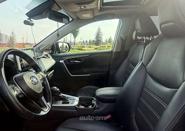Toyota Rav 4
