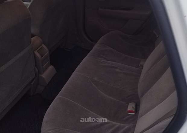 Nissan Tiida 2010 — լուսանկար 1