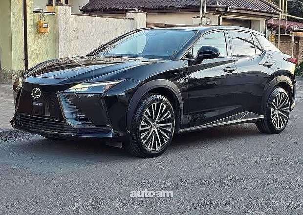 Lexus RZ 300 2024 — фото 1