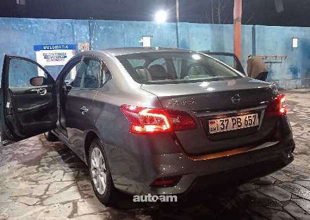 Nissan Sentra 2019 — լուսանկար 2