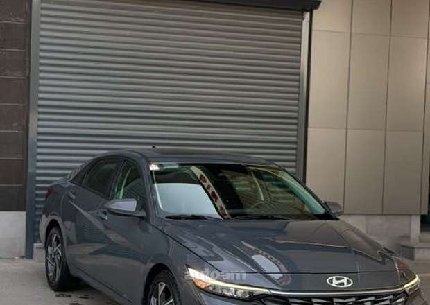 Hyundai Elantra 2024 — լուսանկար 2