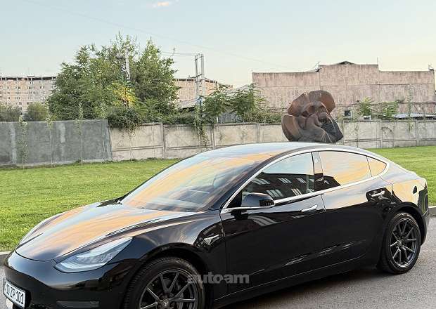Tesla Model 3 2020 — լուսանկար 3