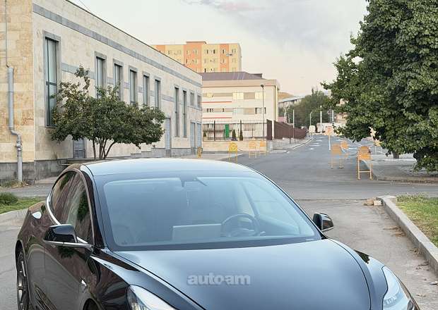 Tesla Model 3 2020 — լուսանկար 5