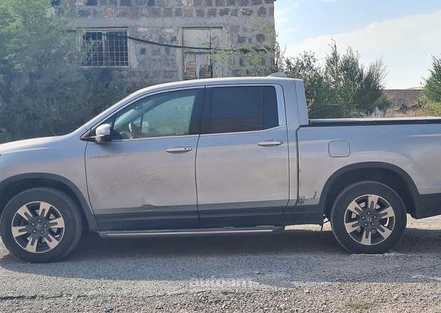 Honda Ridgeline 2018 — լուսանկար 7
