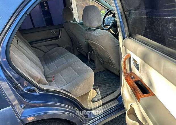 Kia Sorento 2003 — photo 6