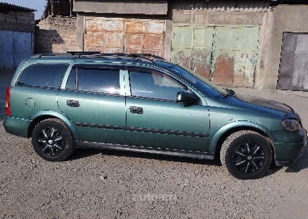 Opel Astra 2000 — լուսանկար 3