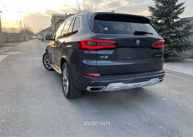 BMW X5 2022 — լուսանկար 3