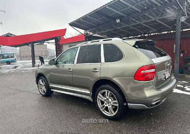 Porsche Cayenne 2008 — լուսանկար 2