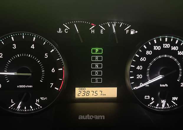 Toyota Land Cruiser 200 2014 — լուսանկար 6