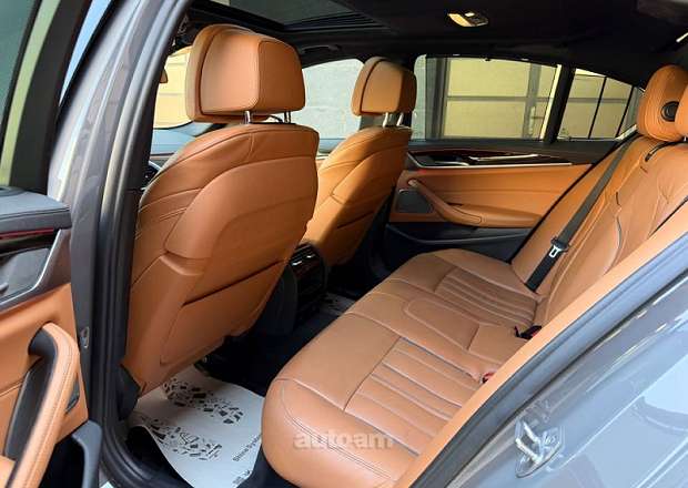 BMW 550