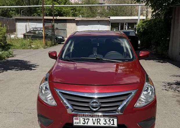 Nissan Versa 2016 — լուսանկար 1