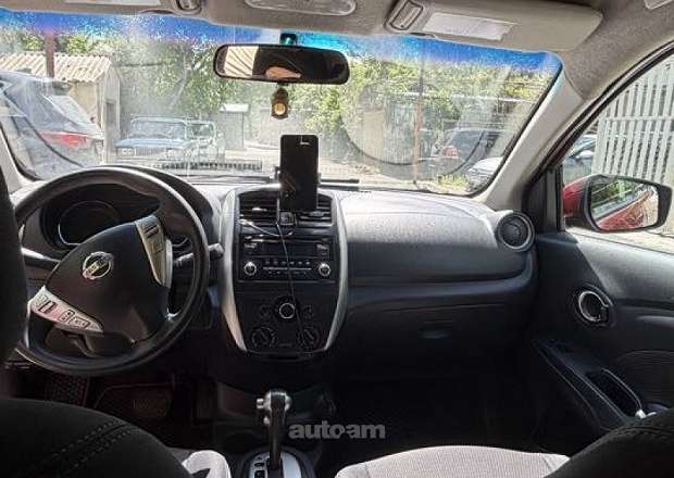 Nissan Versa 2016 — լուսանկար 5