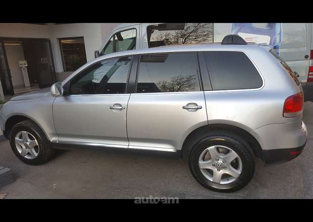 Volkswagen Touareg 2005 — լուսանկար 3