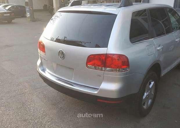 Volkswagen Touareg 2005 — լուսանկար 2
