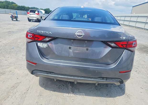 Nissan Sentra