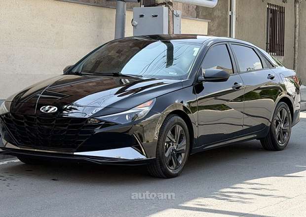 Hyundai Elantra 2023 — լուսանկար 1