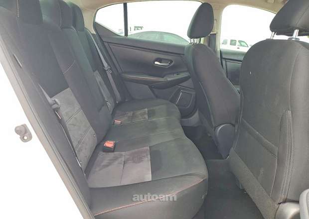 Nissan Sentra