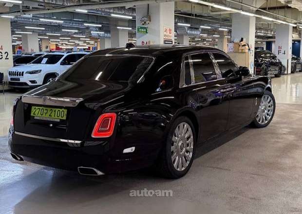 Rolls Royce Phantom