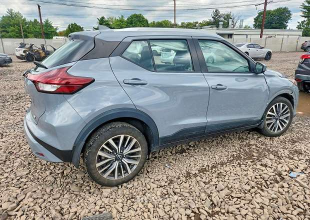 Nissan Kicks